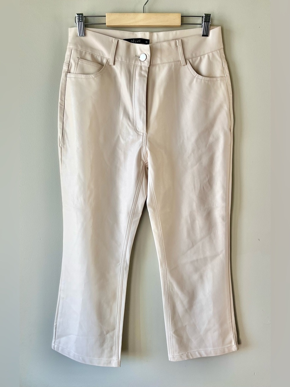 Deluc Cream Faux-Leather Straight Leg Women's Pants Size Medium -Classic Chic